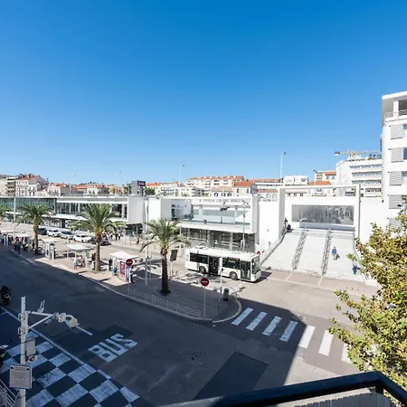 Downtown Walk To Beaches And Croisette