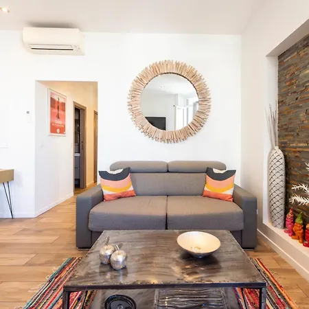 Downtown Walk To Beaches And Croisette Apartment *